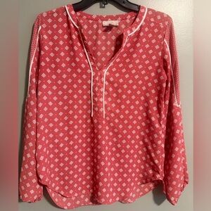 LOFT Pink Patterned Blouse long cinched sleeve V neck pullover blouse size XS